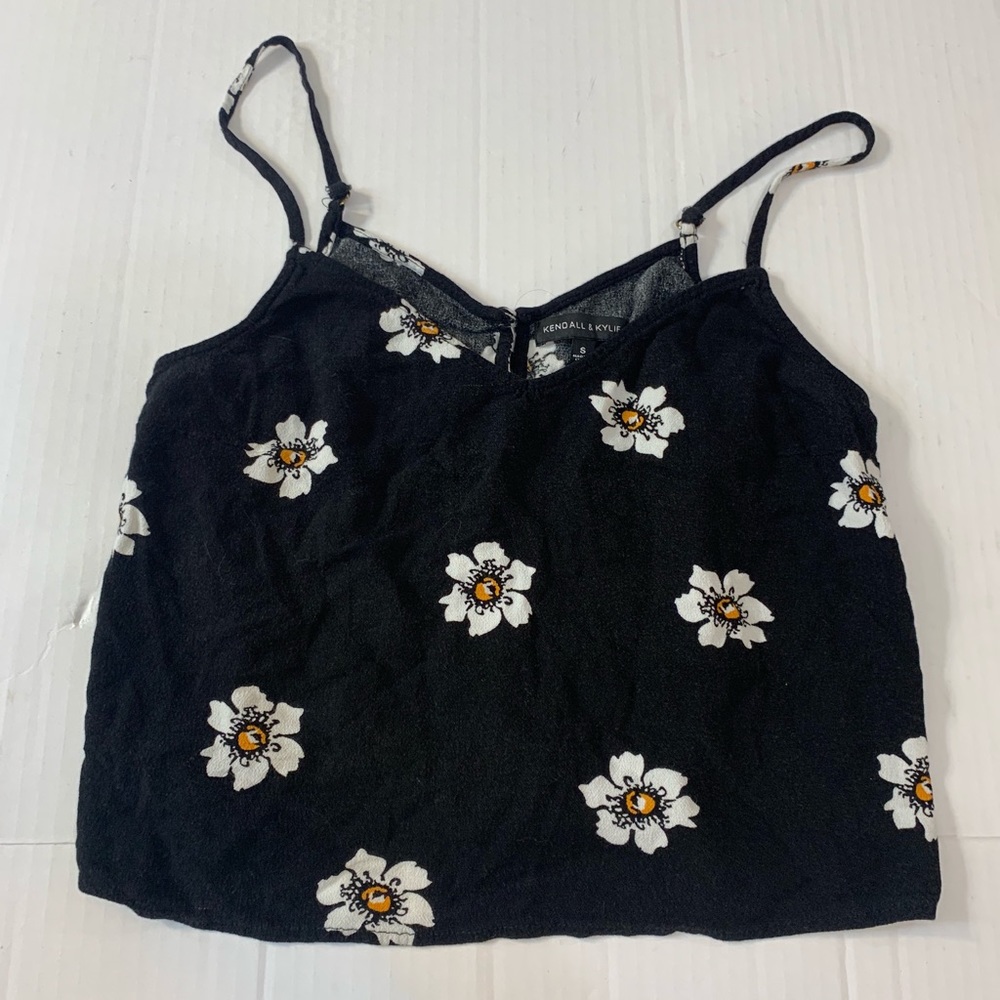 Floral Top - Picture 3 of 5